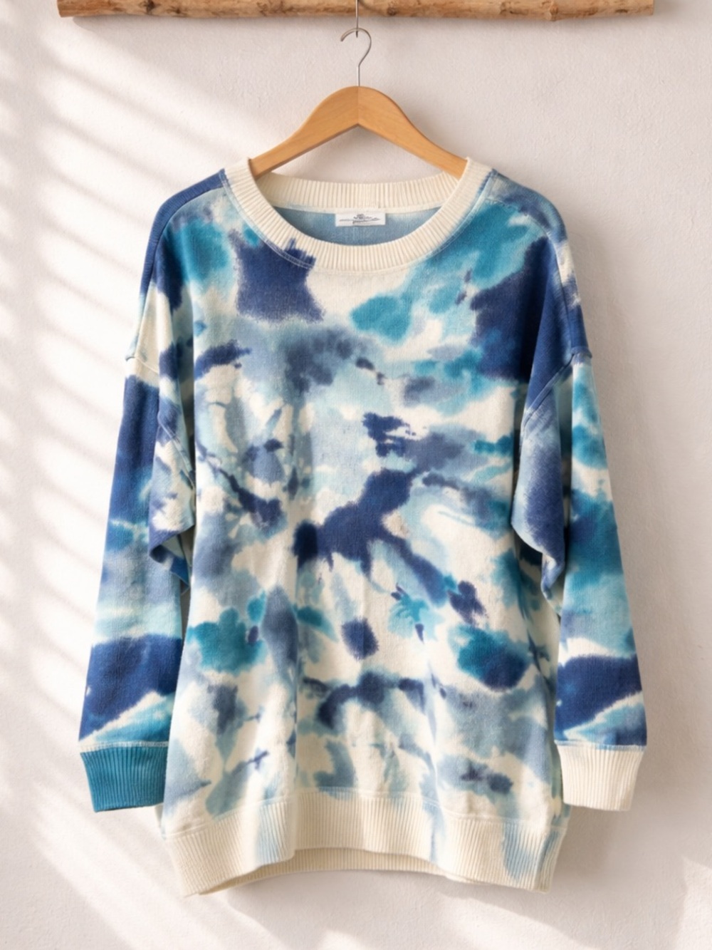 Natural Life OversizeTie Dye Sweater Blue Boho Coastal Cottage Pullover Fit S/M